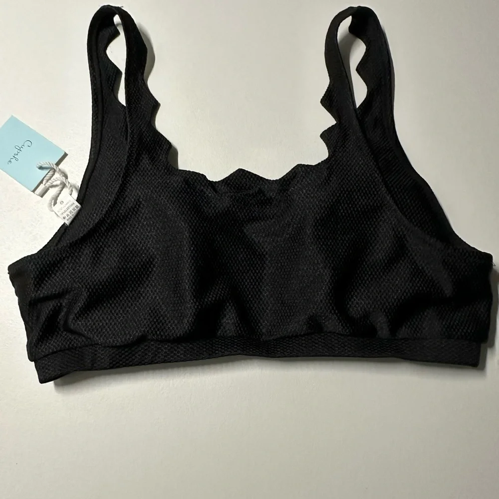 Cupshe women’s size extra large swim,‎ top black color new with tags